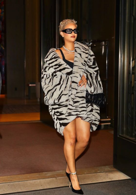 Rihanna Night Out at Pergola in New York 05-31-2024