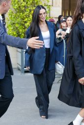 Scout Willis and Demi Moore Out in Paris 06-21-2024