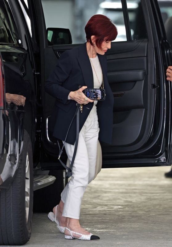 Sharon Osbourne Stepped Out of a Limo in Beverly Hills 06-06-2024