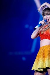 Taylor Swift Performing The Eras Tour in Madrid 05-29-2024