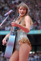 Taylor Swift - The Eras Tour in London 06-21-2024