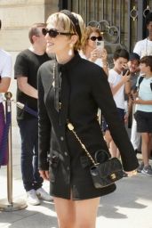 Zoey Deutch Posing for the Cameras Before Another Fashion Event in Paris 06-25-2024