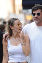 Anouki Areshidze Was Spotted Casually Walking Around Milan 07-01-21024