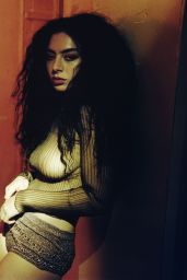 Charli XCX - Photoshoot 2024 (HW)