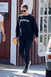 Jennifer Garner Out in Los Angeles 07-26-2024