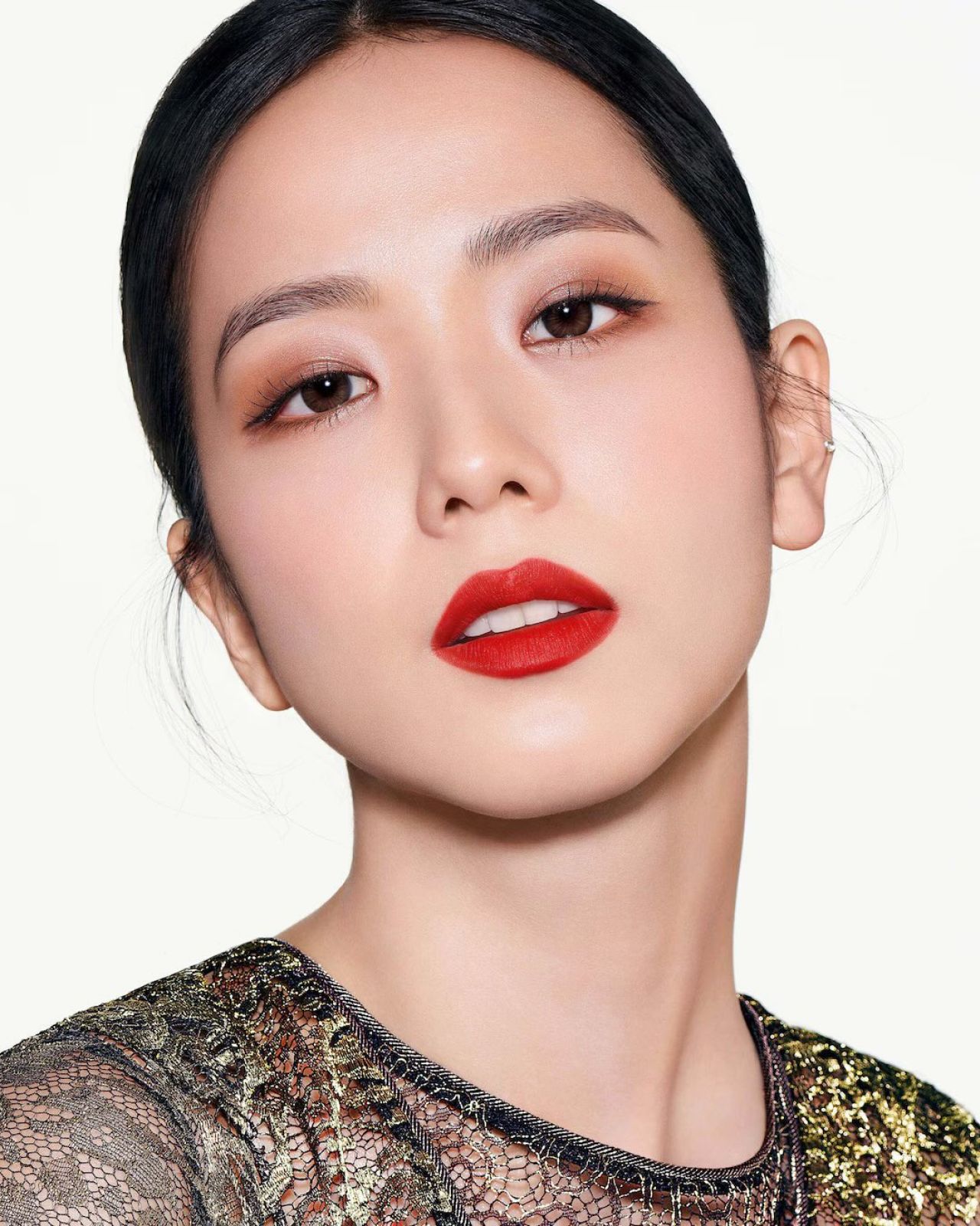 Jisoo Dior Makeup Lookbook 2024 • CelebMafia