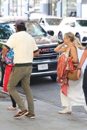 Kate Hudson Leaving Bar Pitti in New York 07-12-2024