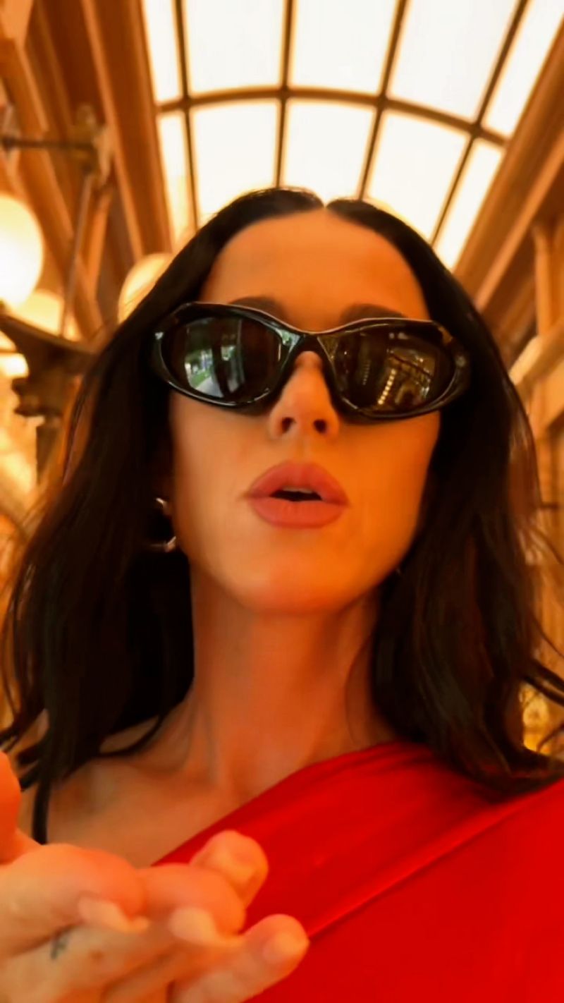 Katy Perry 07-04-2024 • CelebMafia