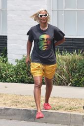 Kelly Rowland Leaves a Salon Pampering Session in Los Angeles 07-11-2024