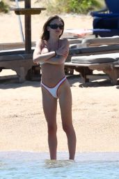 Leni Klum in a Bikini on a Beach in Sardinia 06-26-2024 (+20)