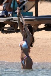 Leni Klum in a Bikini on a Beach in Sardinia 06-26-2024 (+20)