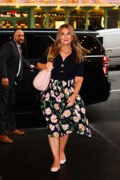 Melinda French Wearing a Floral Skirt Arrives to CBS Mornings in New York 07-25-2024