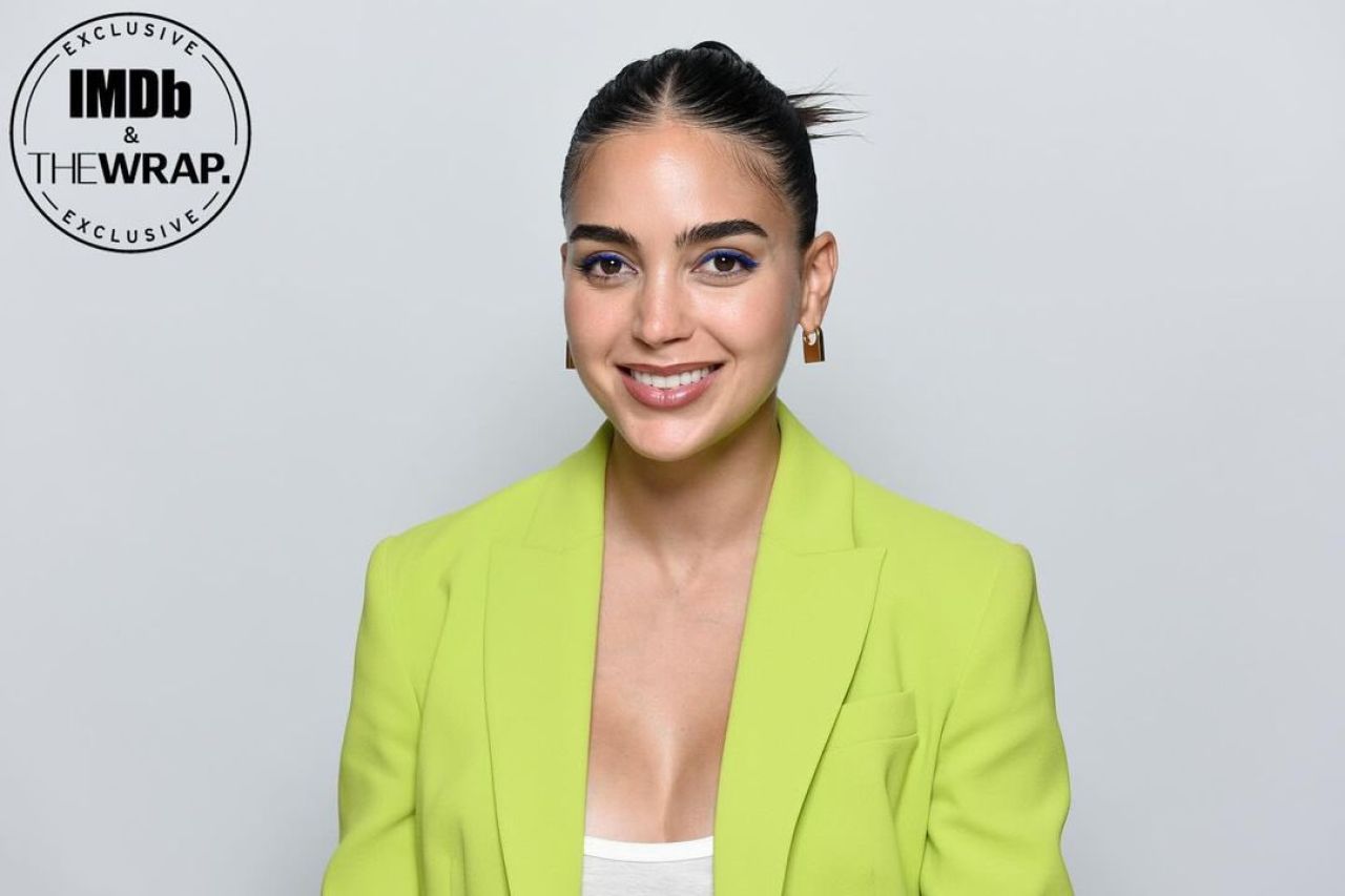 Melissa Barrera - Comic-Con Portrait Studio July 2024 • CelebMafia