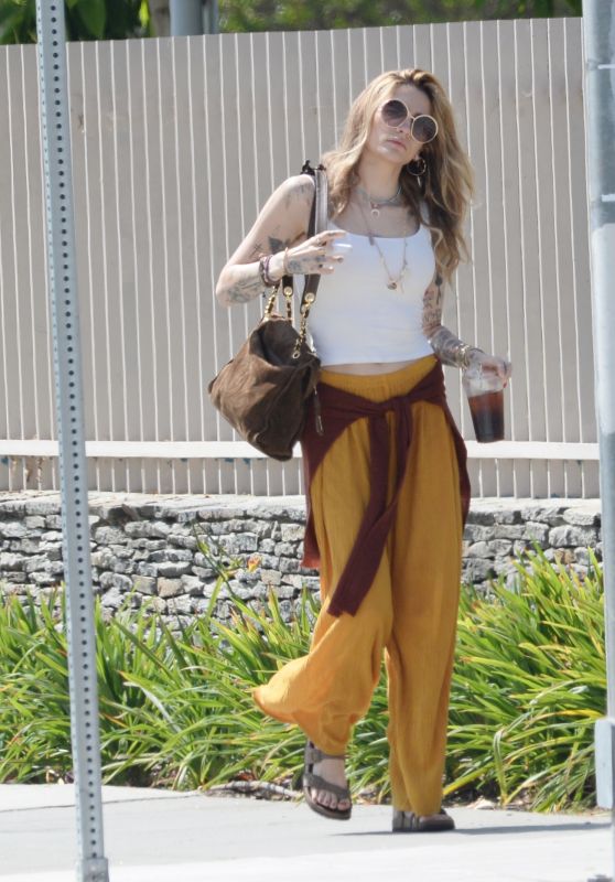 Paris Jackson Out in Los Angeles 07-27-2024