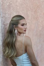 Rosie Huntington-Whiteley 07-05-2024