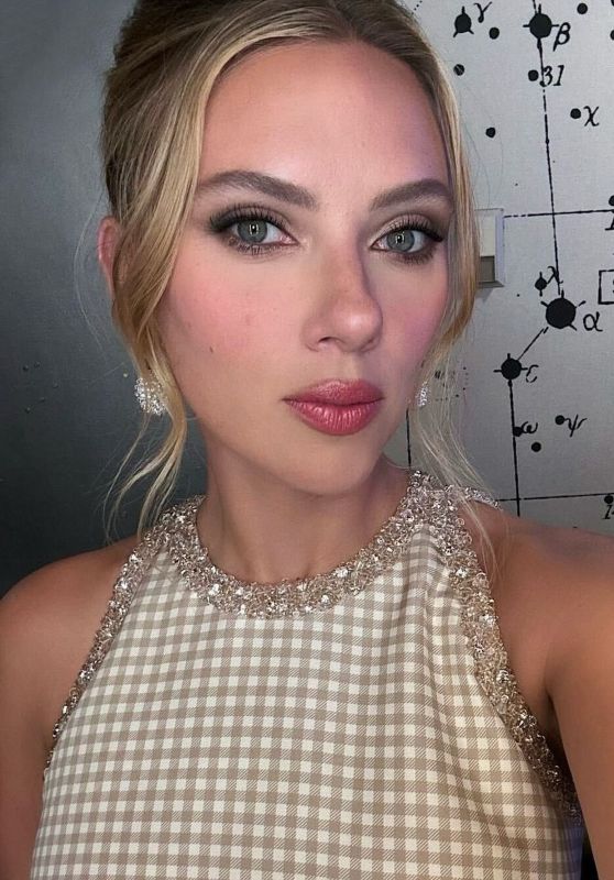 Scarlett Johansson 07-11-2024 • CelebMafia