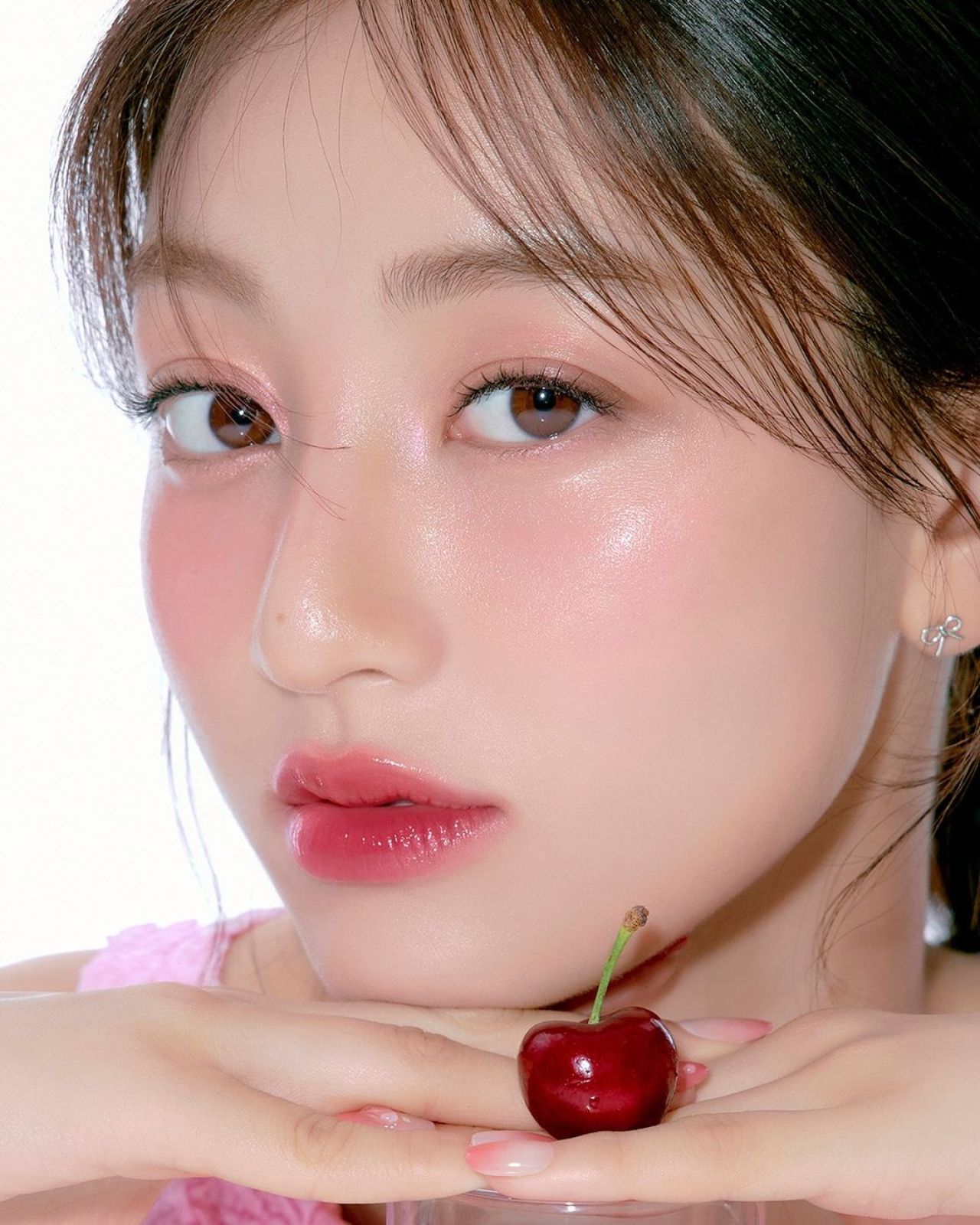 Twice's Jihyo - Milk Touch Beauty Korea 2024 • CelebMafia