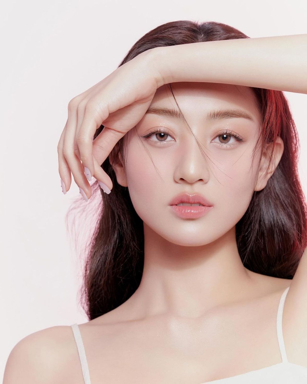 Twice's Jihyo - Milk Touch Beauty Korea 2024 • CelebMafia