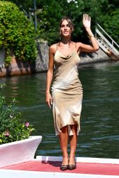 Clara Soccini - Photoshoot in Venice 08-28-2024