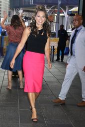 Ginger Zee Arrives on the Set of GMA Filming in New York 07-31-2024