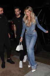 Kate Cassidy Arriving at Her Hotel in Santa Monica 08-09-2024