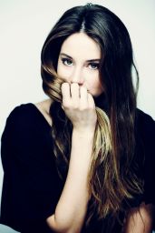Shailene Woodley - The Wrap December 2011