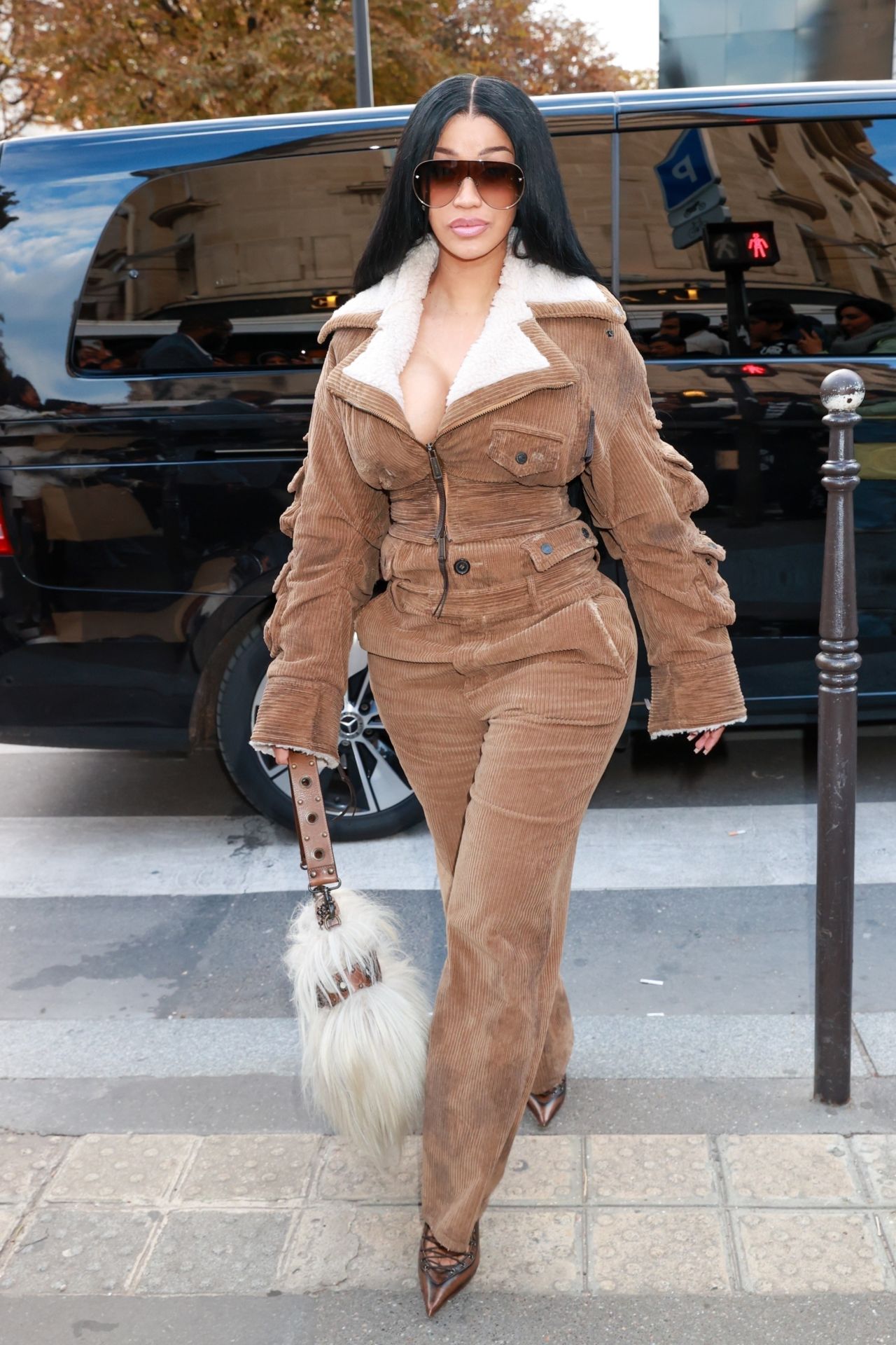 Cardi B Dines with Flair at L'Avenue Restaurant During Paris Fashion ...