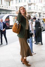 Eva Herzigová Stuns at Milan Fashion Week 09-16-2024