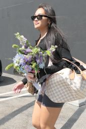 Jenn Tran Sizzles After Dance Practice with Flowers 09-25-2024