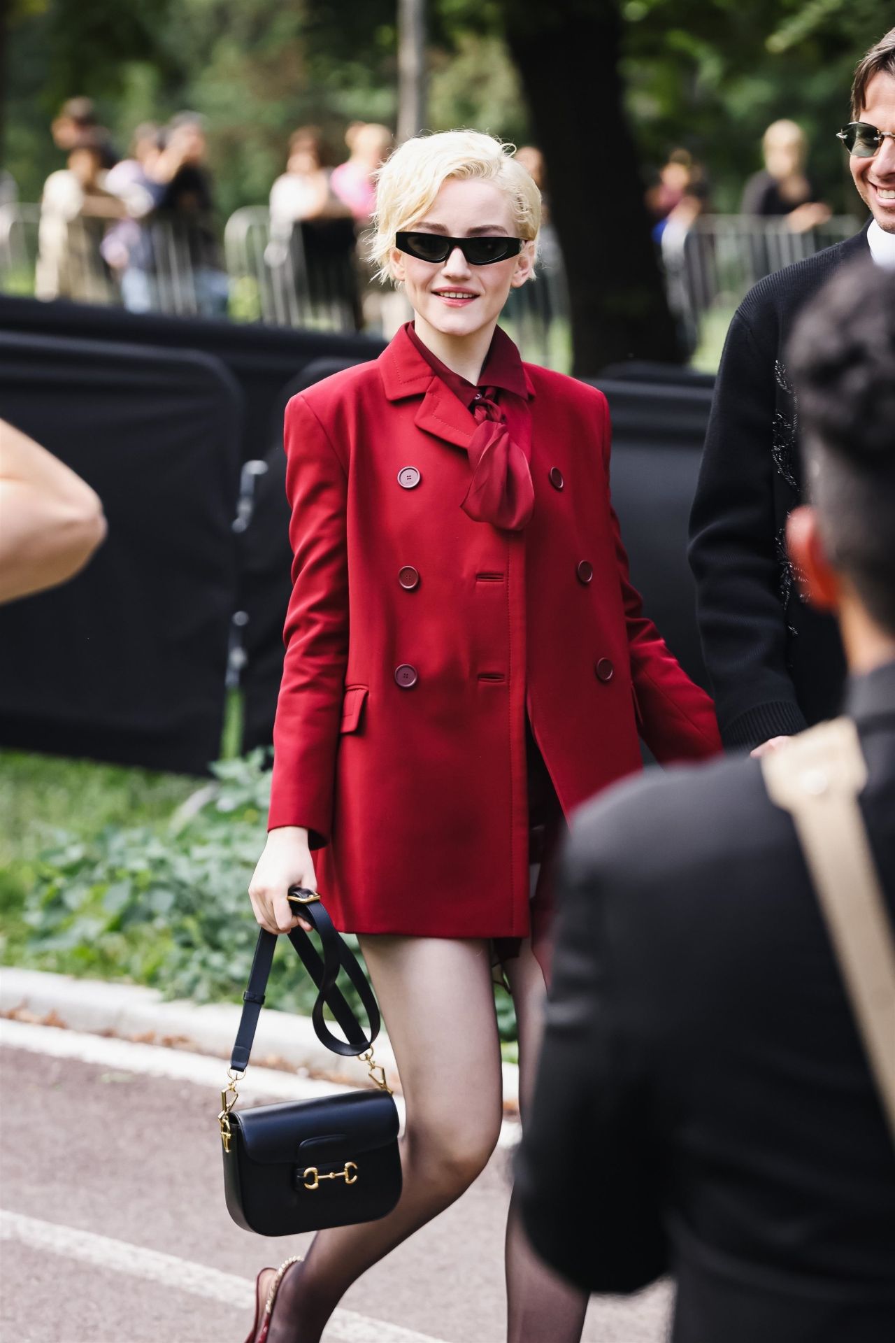 Julia Garner Lights Up Milan Fashion Week in Stunning Gucci Red 0920