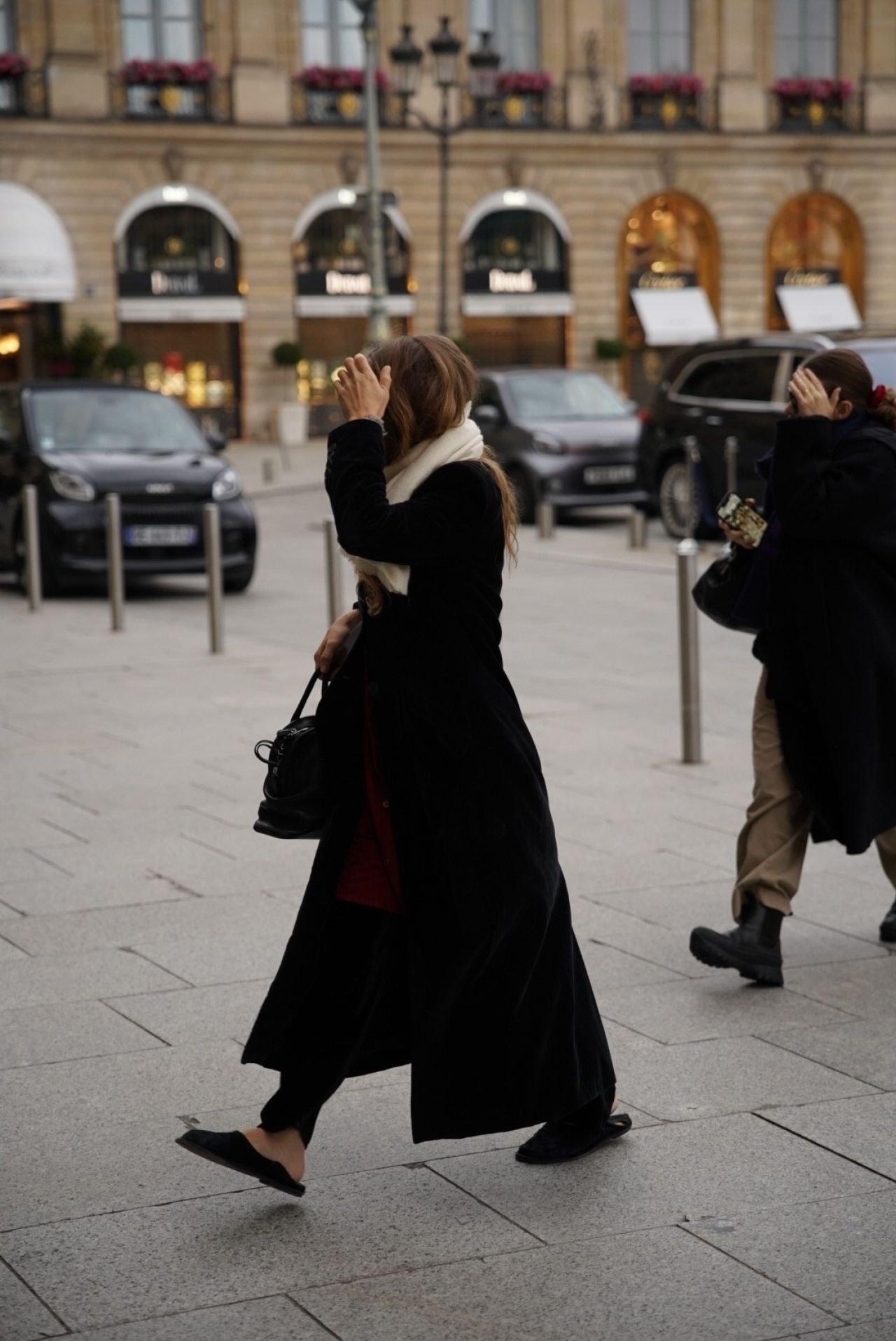 Mary-Kate & Ashley Olsen Spotted in Paris Ahead of Fashion Week 2024 ...