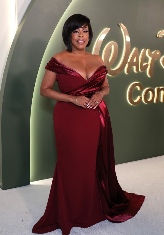 Niecy Nash Style, Clothes, Outfits and Fashion • CelebMafia