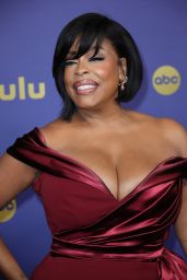 Niecy Nash-Betts at Primetime Emmy Awards 2024 in Los Angeles
