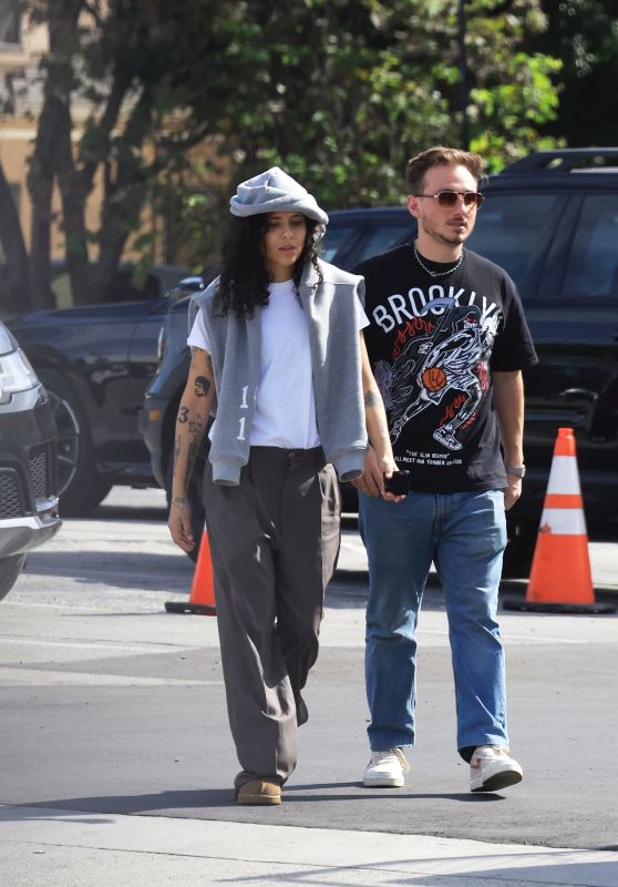 070 Shake Runs Errands in LA with Friend [10-21-2024]