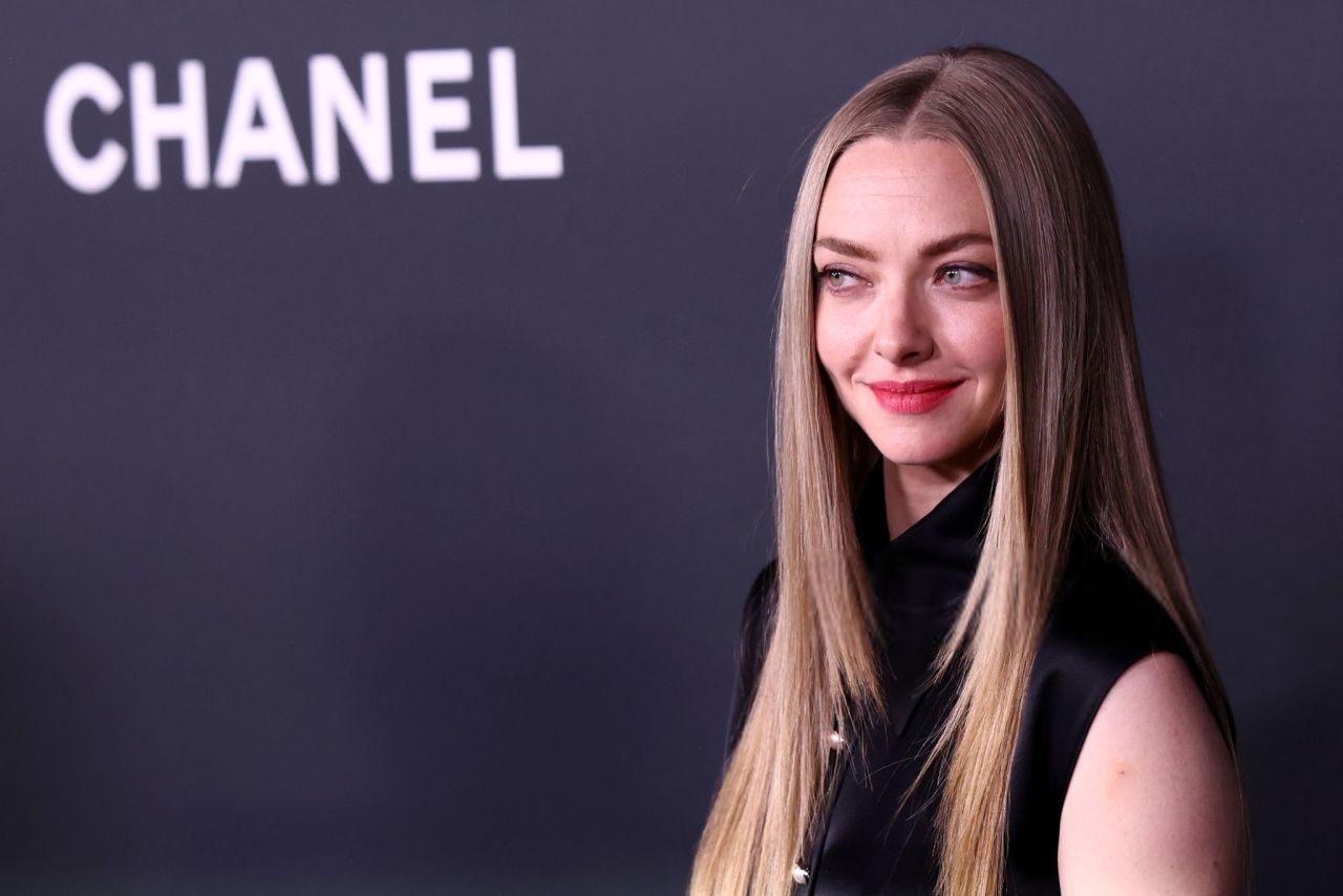 Amanda Seyfried Captivates at The Museum of Modern Art Film Benefit in