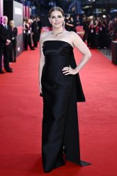 Amy Adams Stuns in Black: Redefining Elegance at "Nightbitch" London Premiere