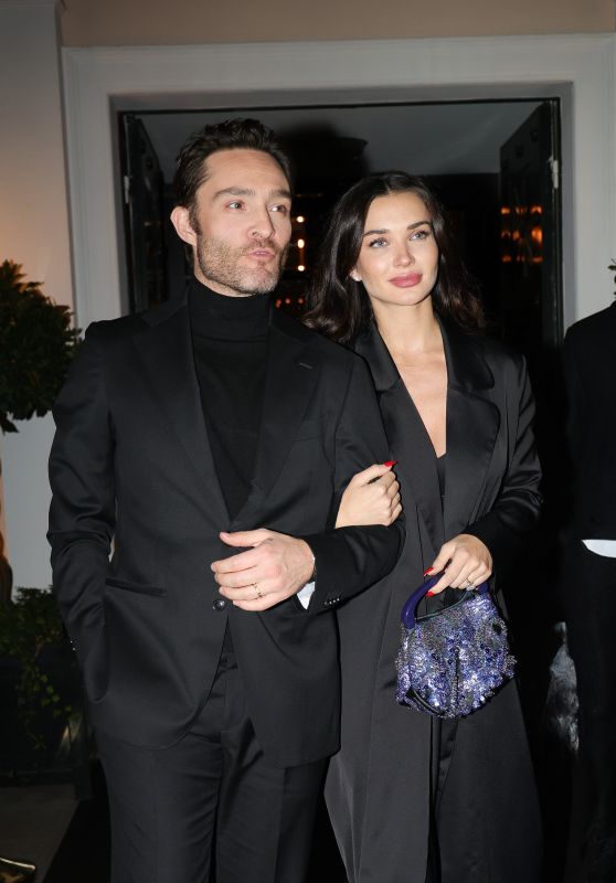 Amy Jackson and Ed Westwick Enjoy Romantic Evening in Paris [10-22-2024]