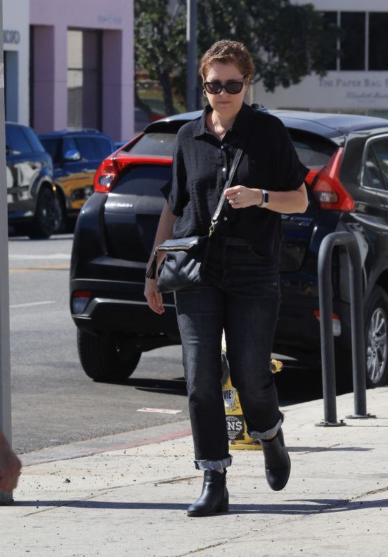  Jenna Fischer Looks Chic in Black Jeans, Blouse, and Boots in LA [10-23-2024]