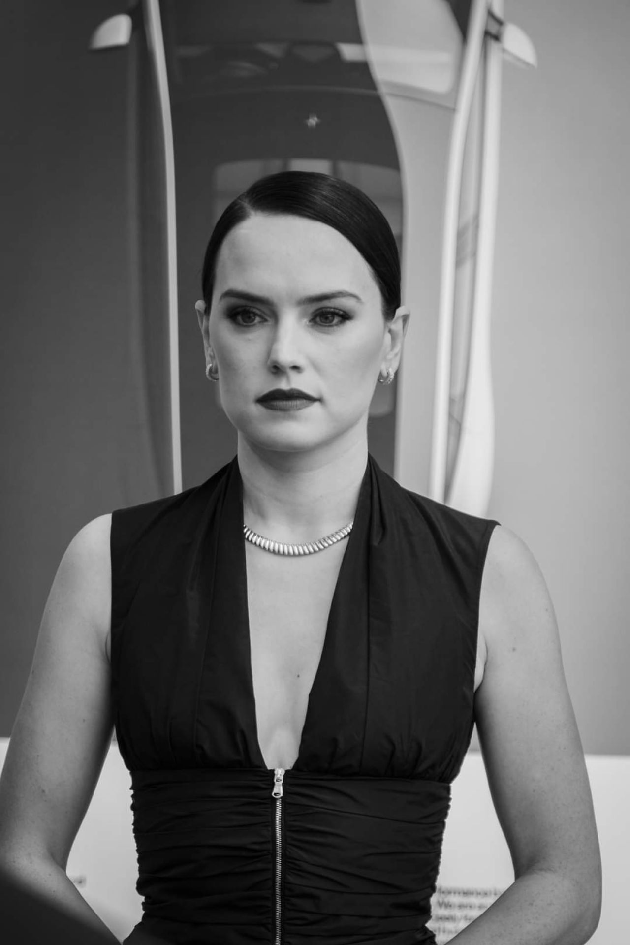 Daisy Ridley - Magpie Premiere Photoshoot [10-2024] • CelebMafia