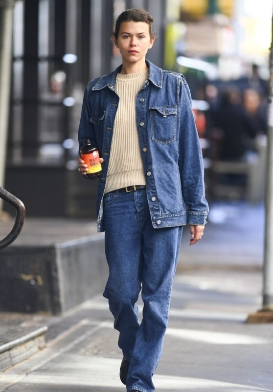 Georgia Fowler Strides Down New York Streets [10-26-2024]