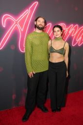 Ilana Glazer Shines at 