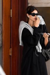 Kaia Gerber Goes Incognito on New York Streets 02-10-2024