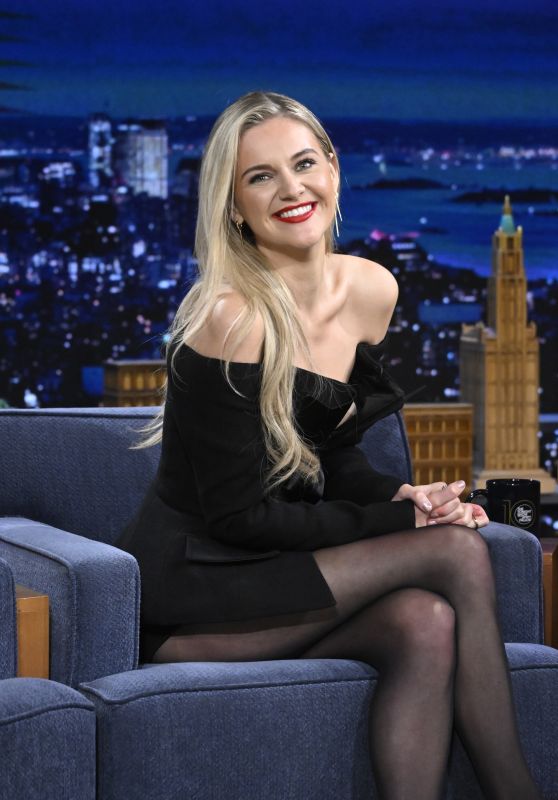 Kelsea Ballerini Lights Up "The Tonight Show with Jimmy Fallon" [10-30-2024]