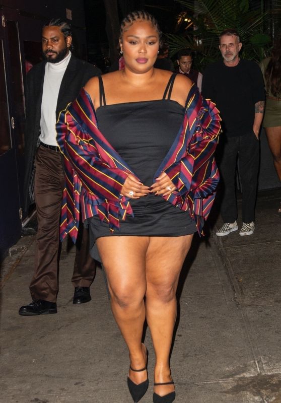 Lizzo Stuns in Chic Mini Dress and Blazer for NYC Dinner 09-30-2024 ...