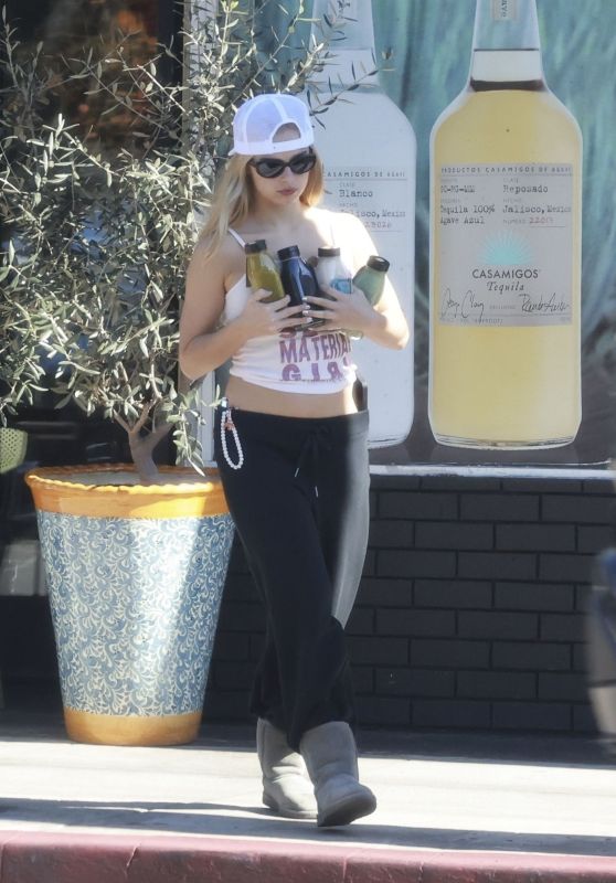 Addison Rae Revs Up With Energy Juice In Casual Outing 11-04-2024