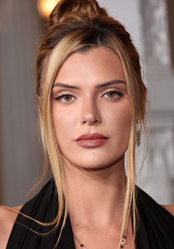 Alissa Violet Brings Social Media Star Power to LACMA Art+Film Gala [11-02-2024]