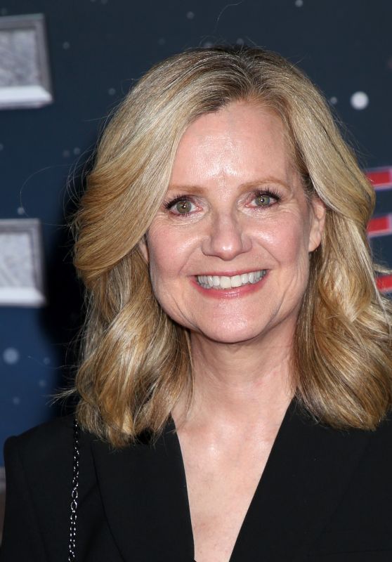 Bonnie Hunt at "Red One" Premiere in NYC [11-11-2024]