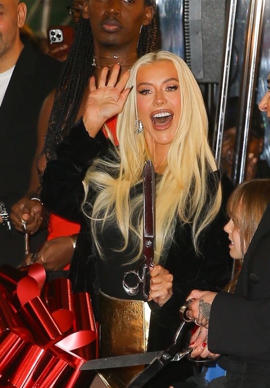 Christina Aguilera at H&M Ribbon-Cutting Ceremony [11-21-2024]