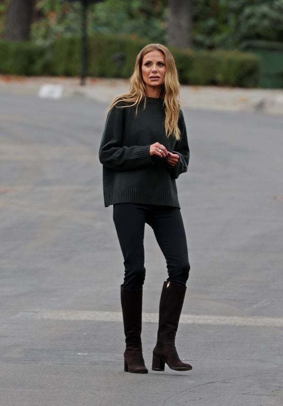 Dorit Kemsley Spotted Out in Los Angeles [11-26-2024]