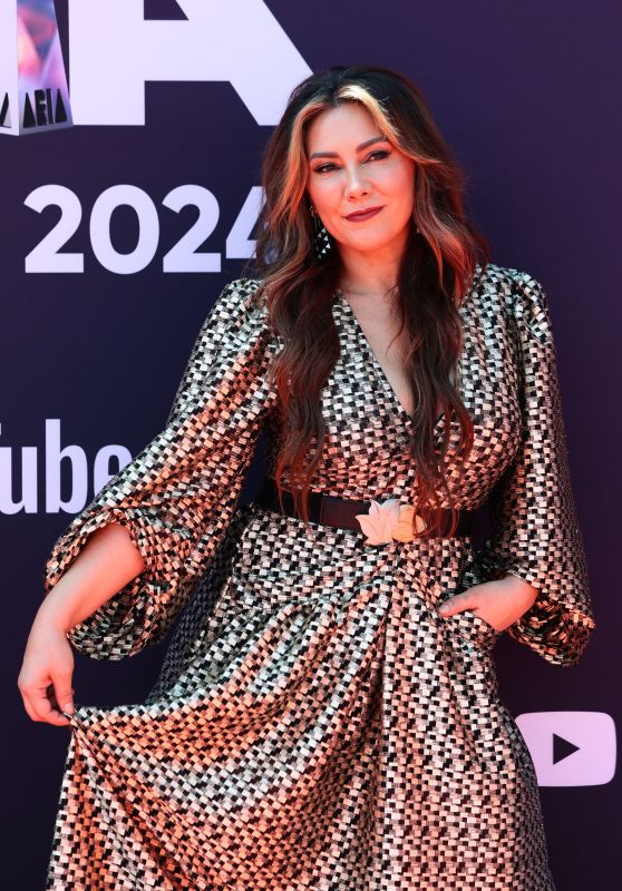 Ella Hooper at the 2024 ARIA Awards